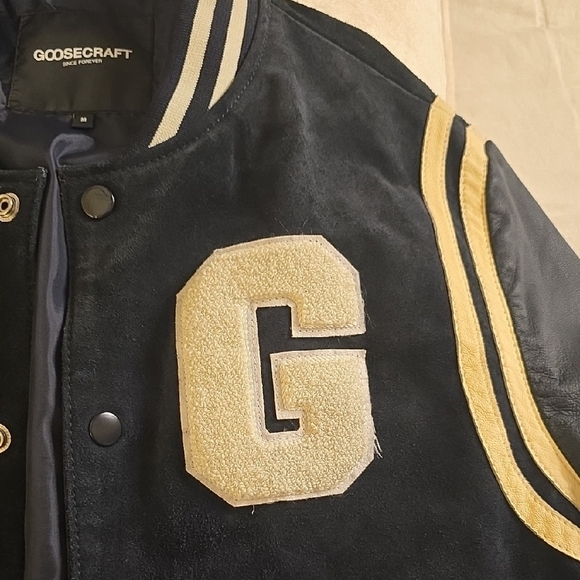 Classic Black and White Varsity Jacket with Letter Patch - Picture 3 of 12